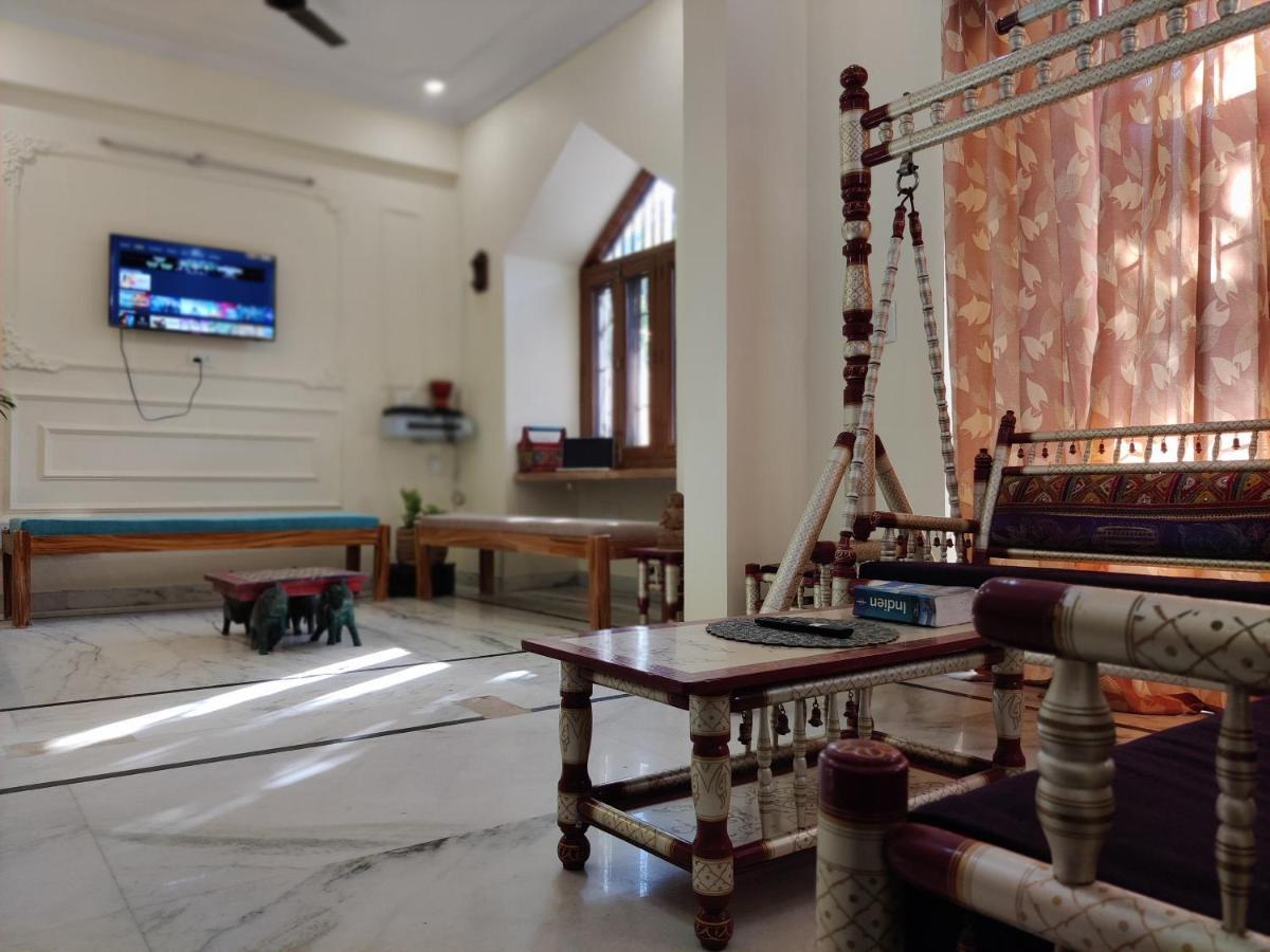 The Karauli Villa By Le Pension Stays 斋浦尔 外观 照片