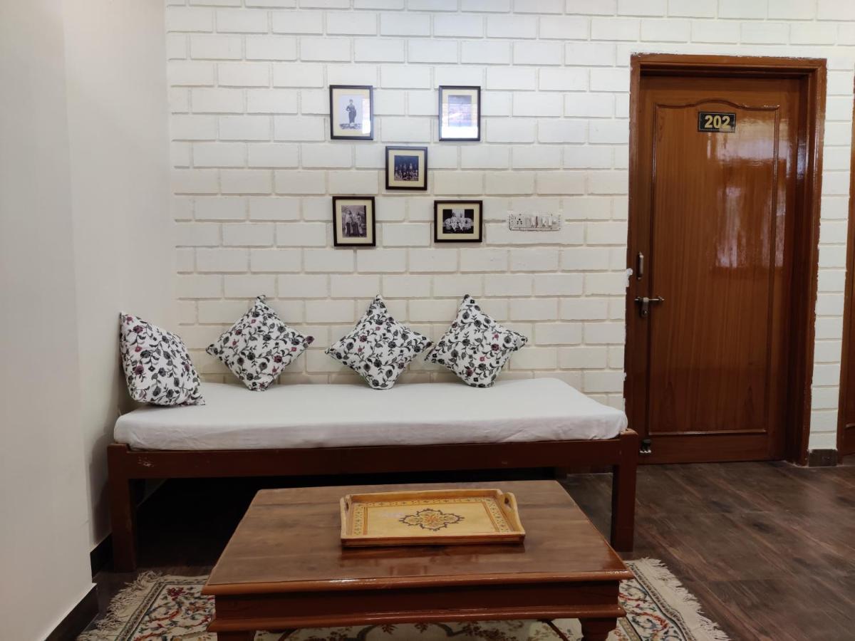 The Karauli Villa By Le Pension Stays 斋浦尔 外观 照片