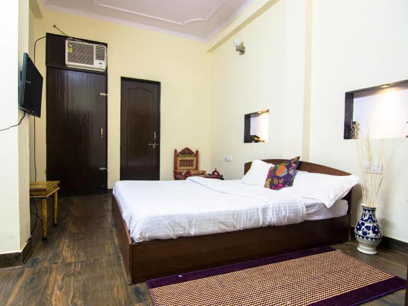 The Karauli Villa By Le Pension Stays 斋浦尔 外观 照片